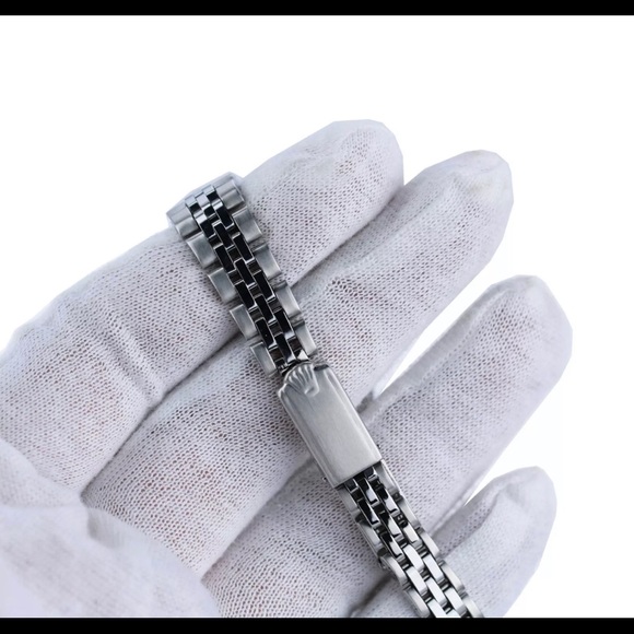 Rolex Lady Datejust 26mm Watch - Picture 3 of 4